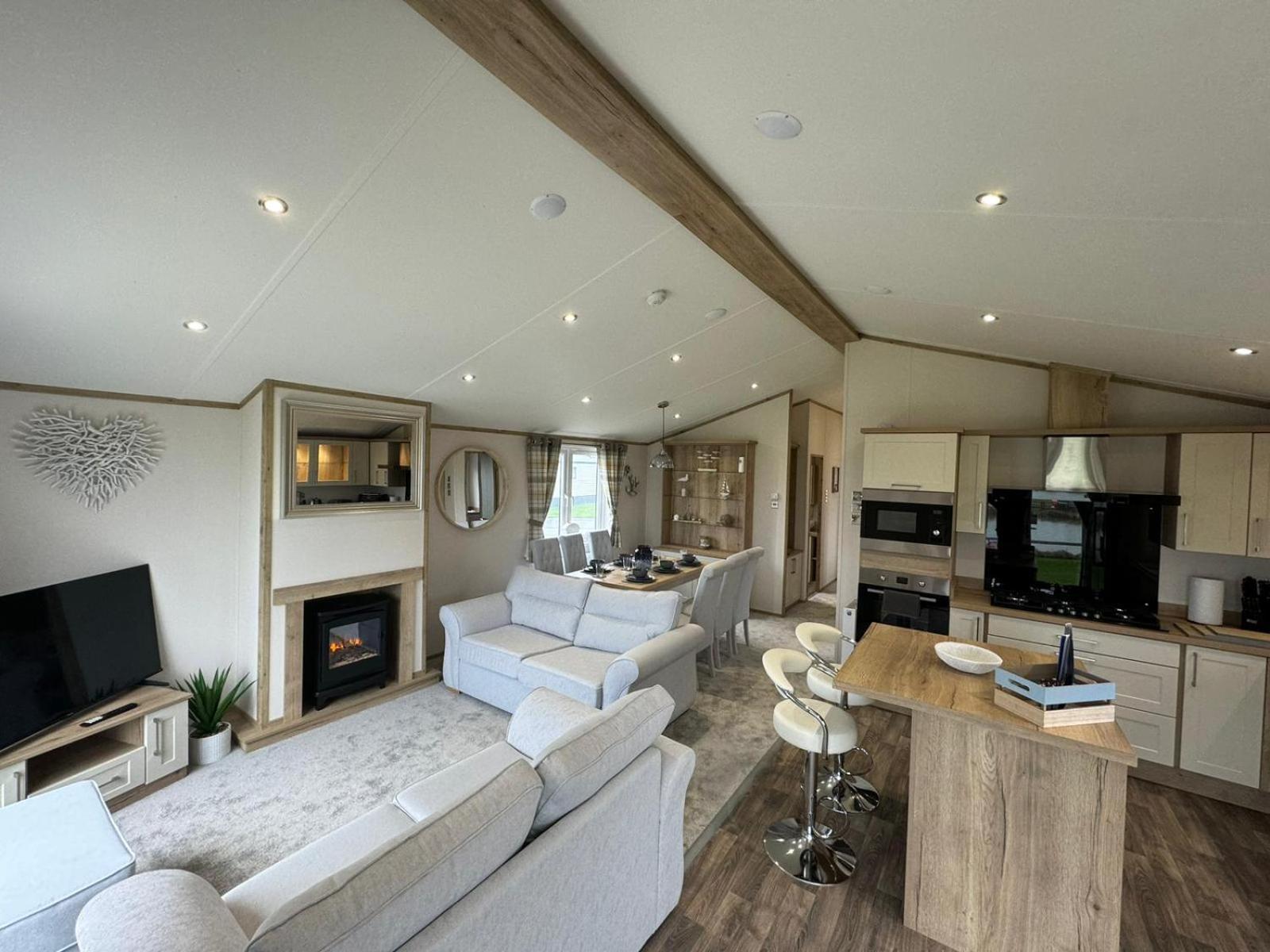 Golden Anchor - The Oakland Lodge - Coastal Caravan Breaks Chapel Saint Leonards Kültér fotó